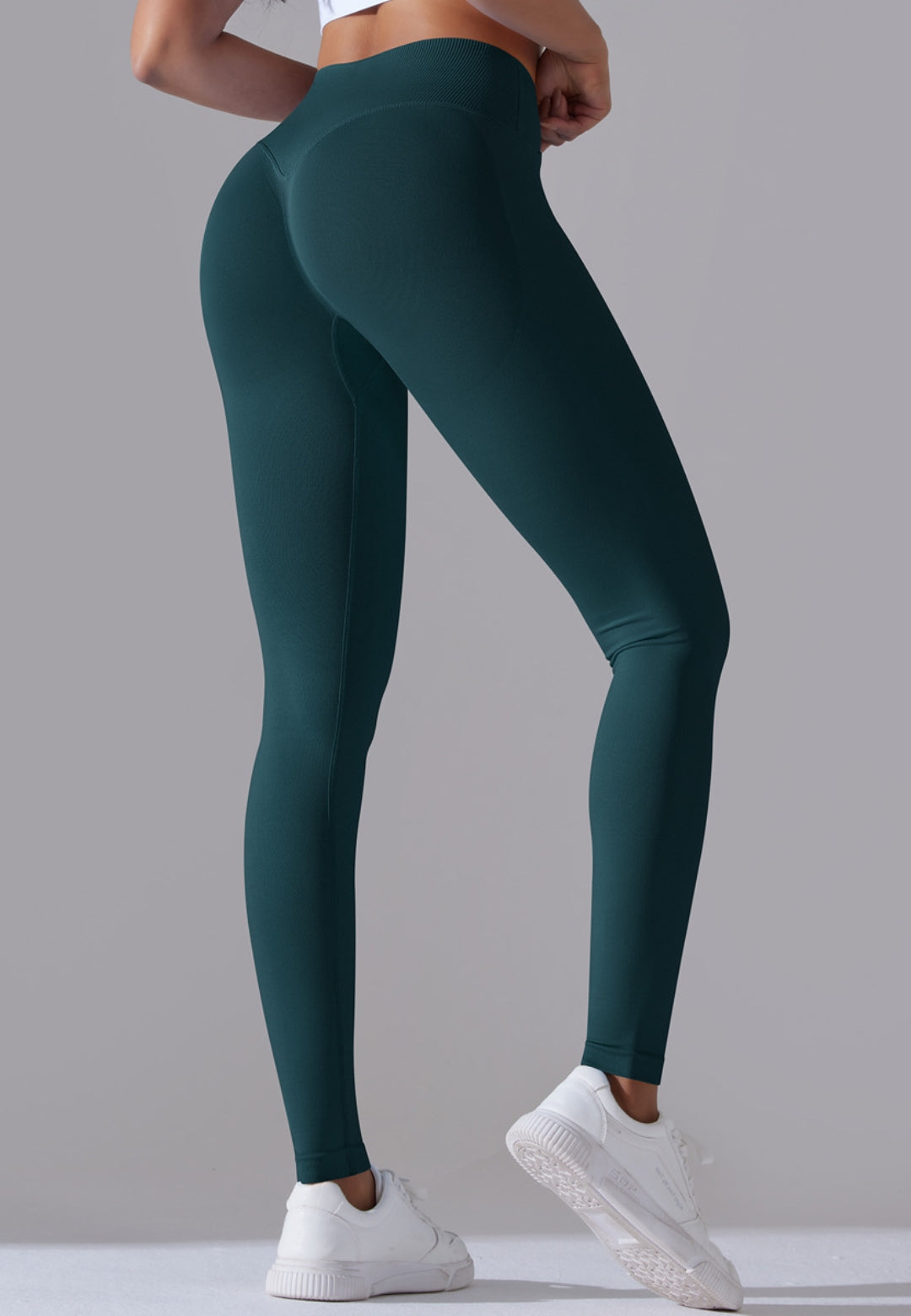 Leggings deportivos con cintura en V y canalé