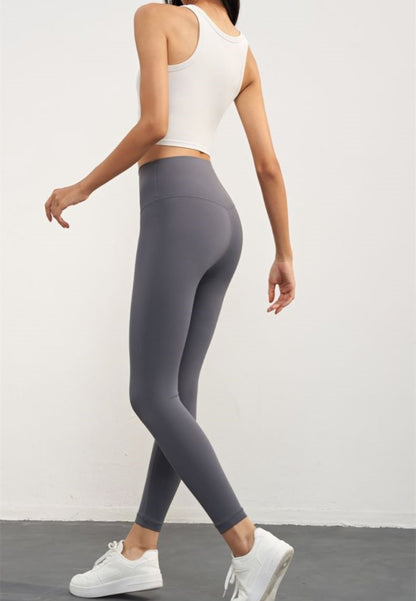 Round Neck Activewear Tank Top