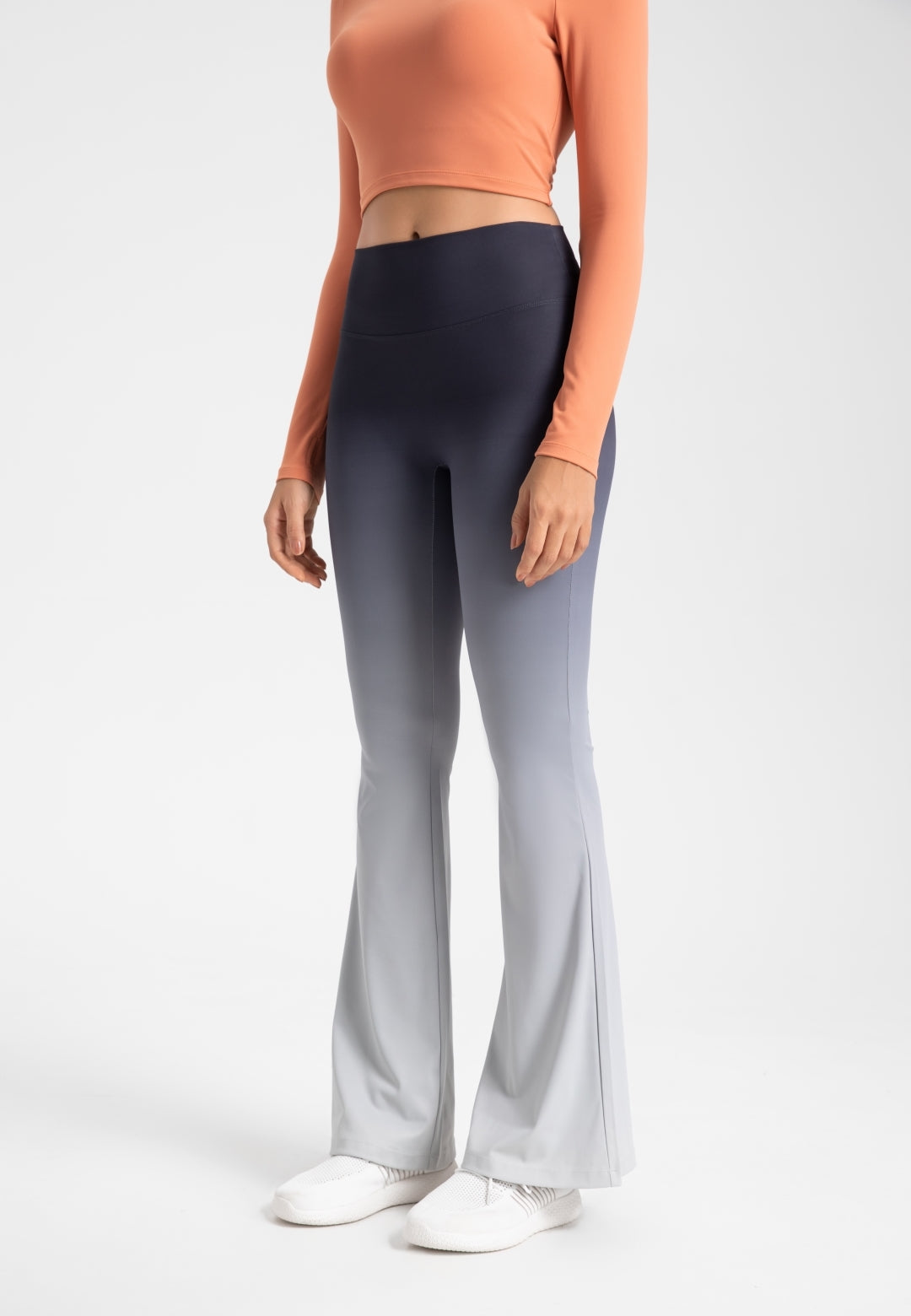 Leggings acampanados con estampado ombré