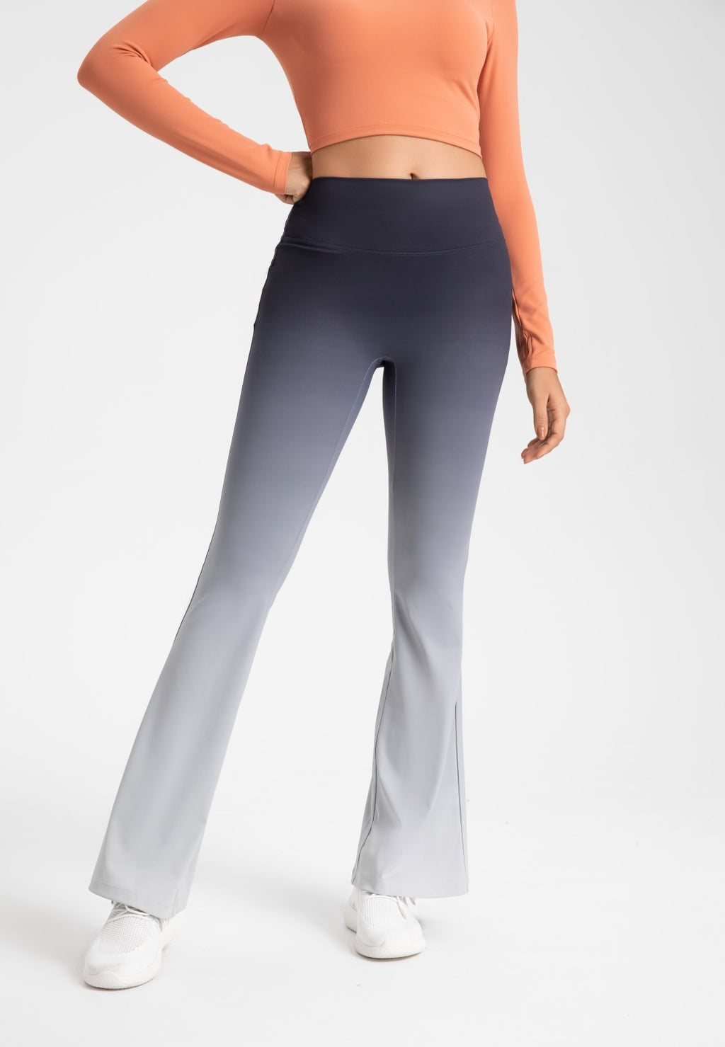 Leggings acampanados con estampado ombré