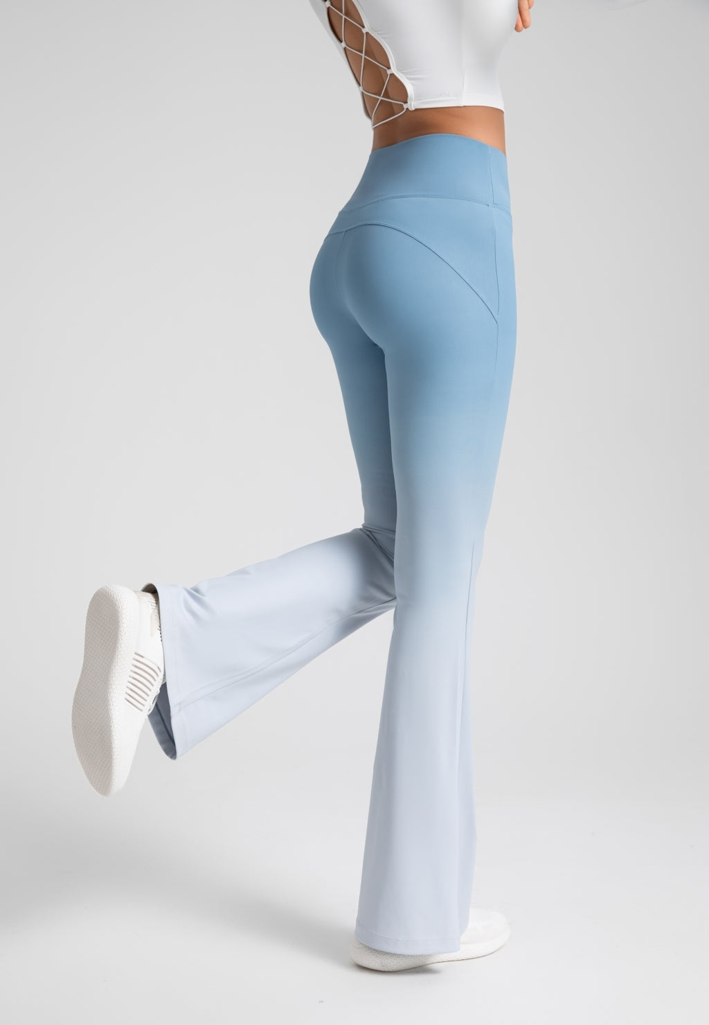 Leggings acampanados con estampado ombré