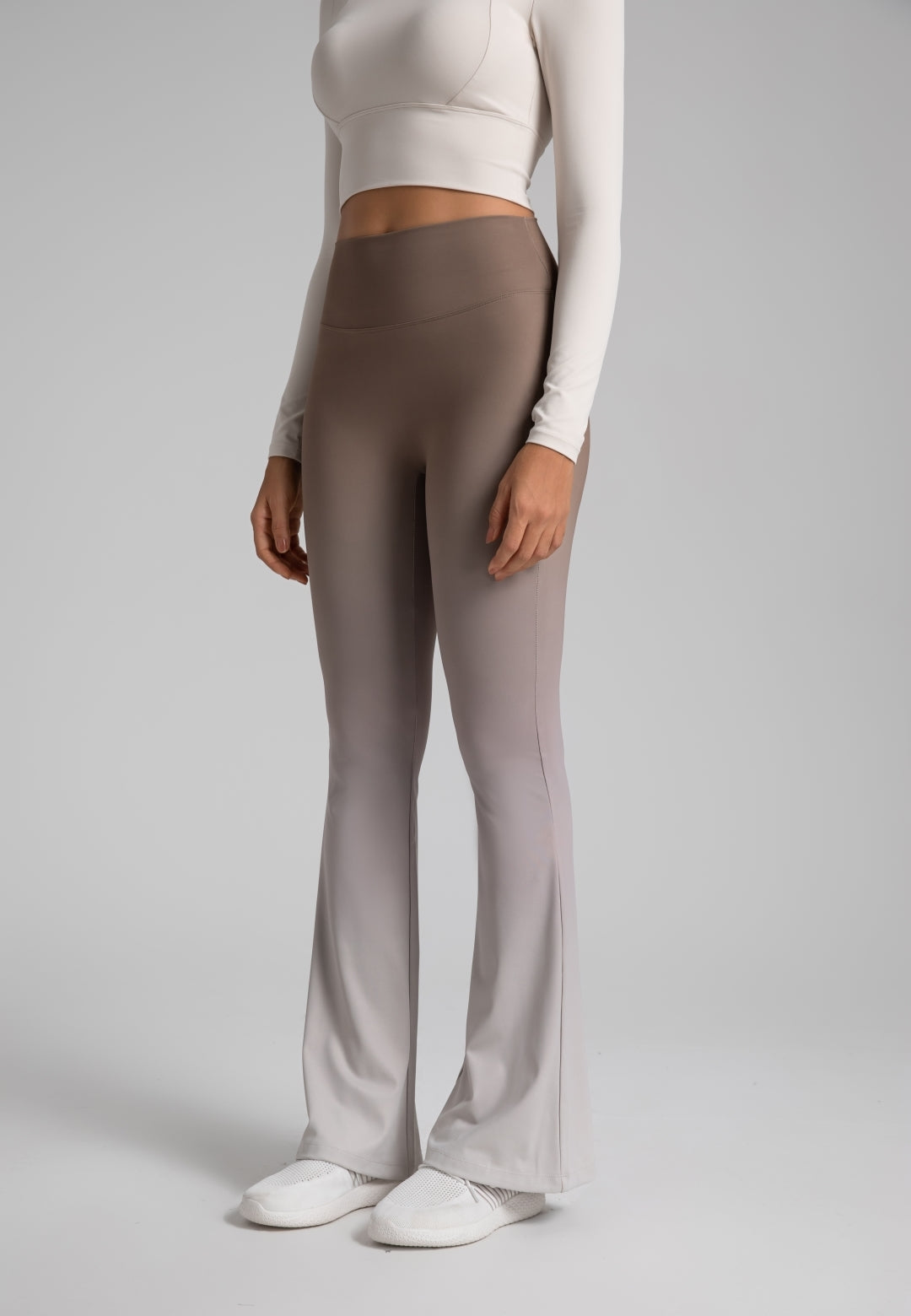 Leggings acampanados con estampado ombré