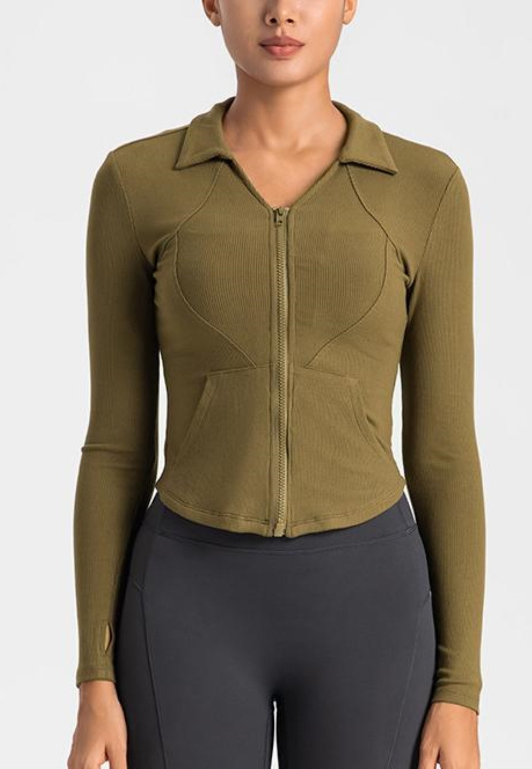 Chaqueta deportiva con cuello y dobladillo curvo