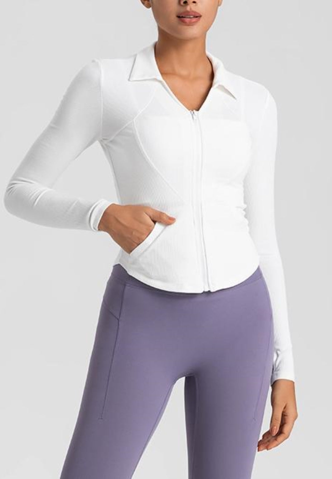 Chaqueta deportiva con cuello y dobladillo curvo