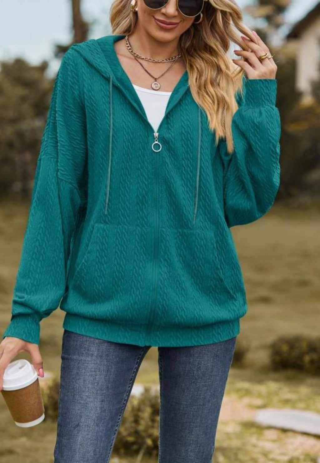 Chaqueta de punto trenzado con cremallera