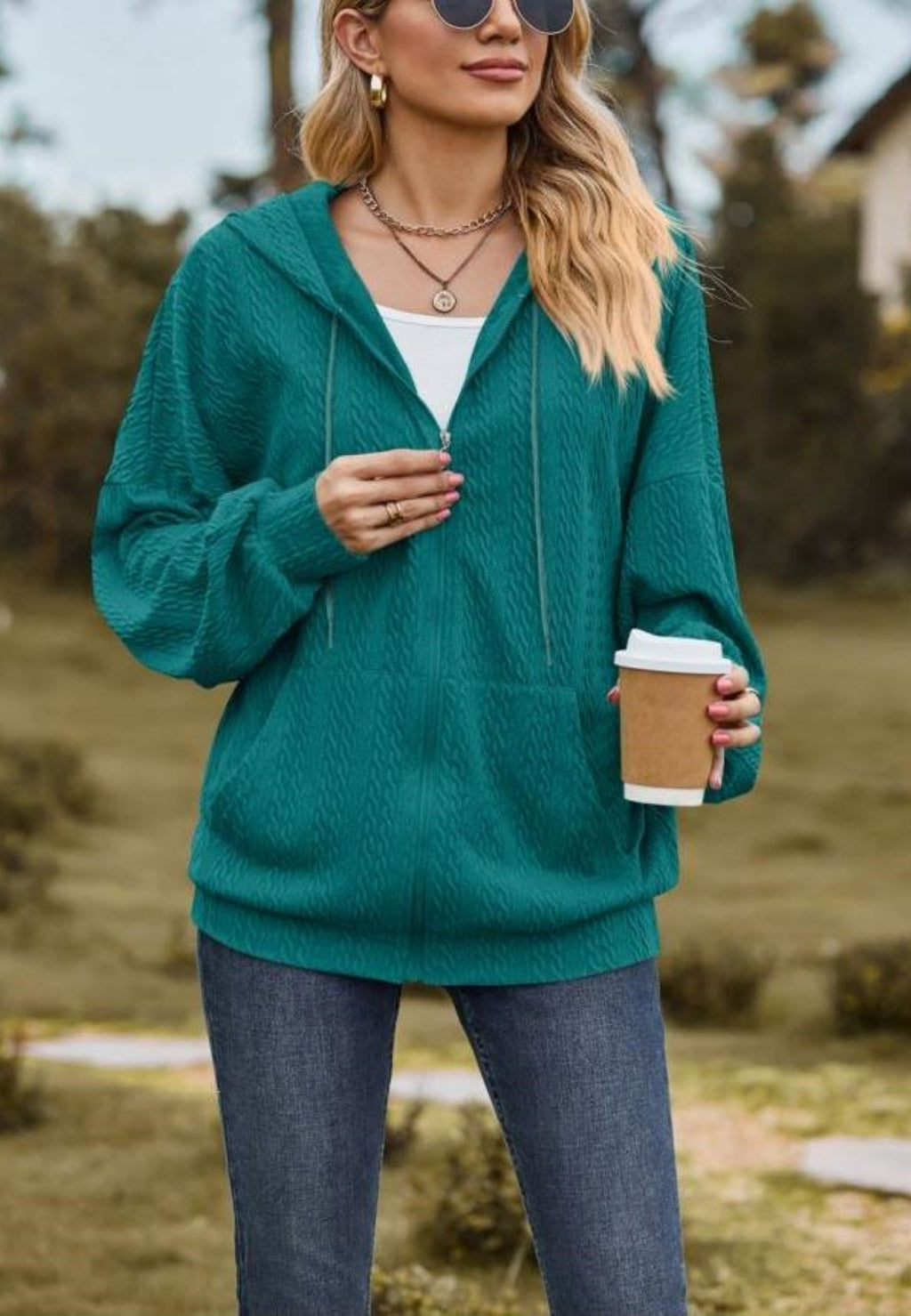 Chaqueta de punto trenzado con cremallera