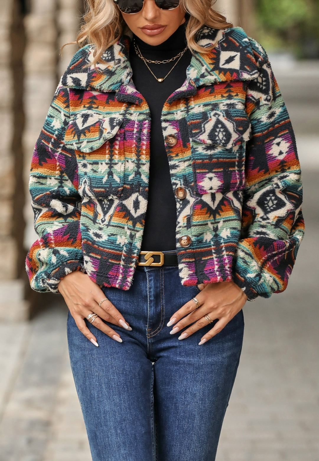 Chaqueta con cuello y estampado azteca multicolor