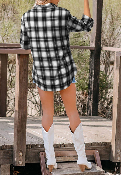 Camisa a cuadros con solapa enrollable