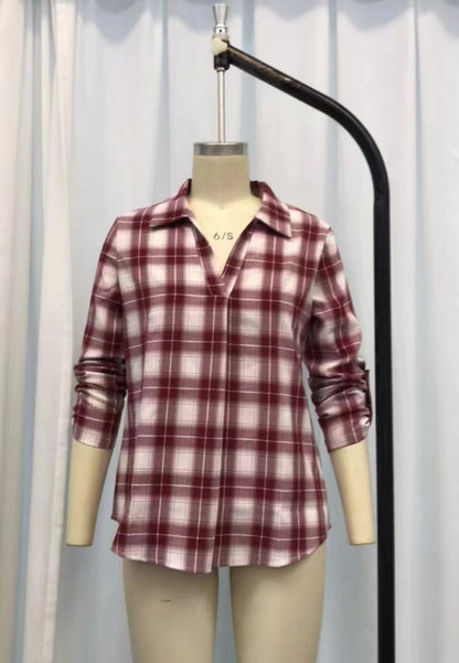 Camisa a cuadros con solapa enrollable