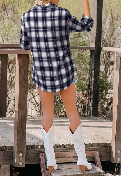 Camisa a cuadros con solapa enrollable