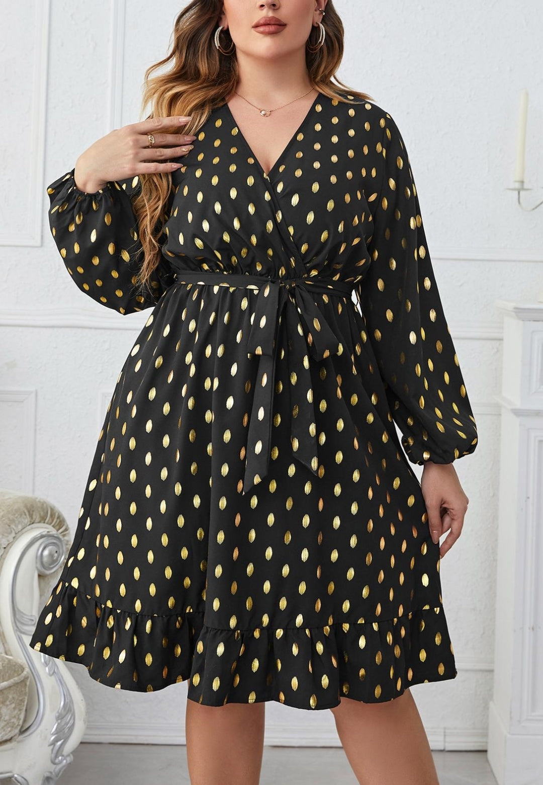 Vestido cruzado con estampado de lunares Plus