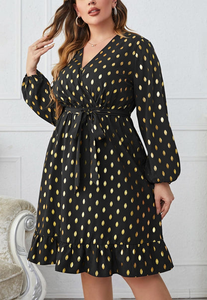 Vestido cruzado con estampado de lunares Plus