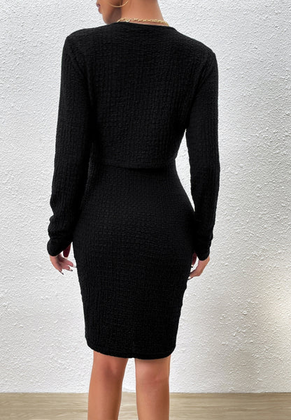 Conjunto de cárdigan y vestido texturizados