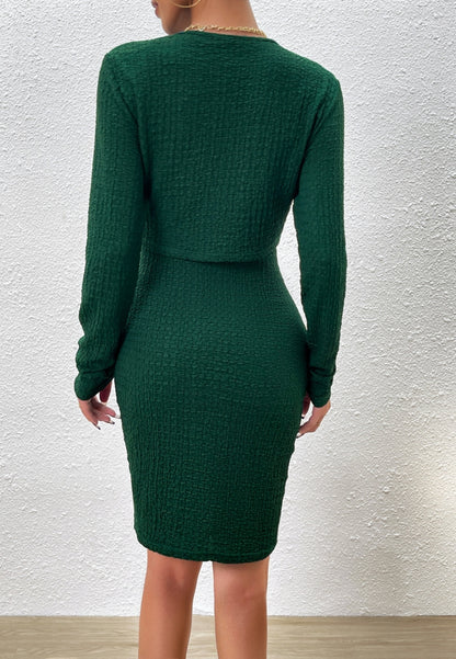 Conjunto de cárdigan y vestido texturizados