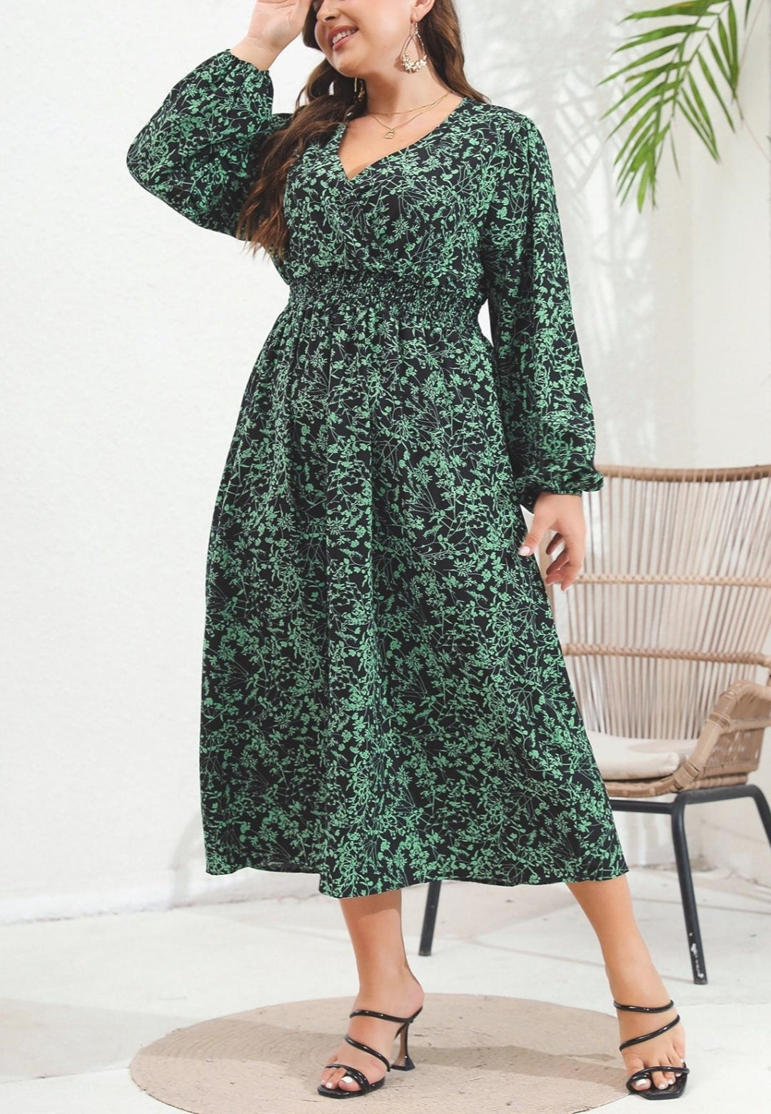 Plus Leaf Print Midi Dress