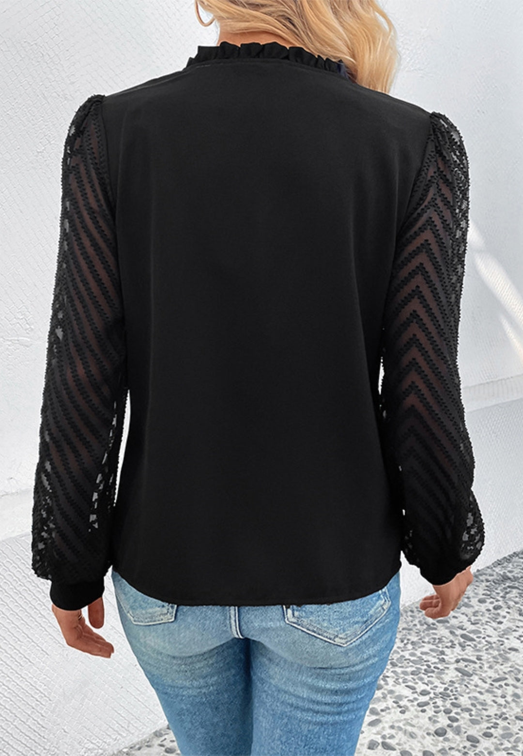 Blusa de manga larga transparente con estampado de chevrones