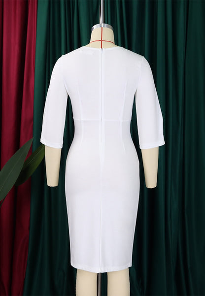 Vestido con mangas al codo y detalle fruncido