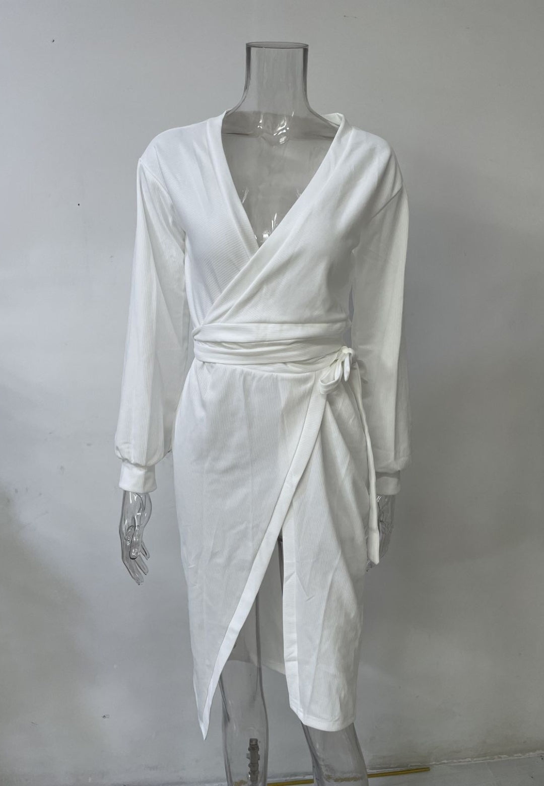 Vestido cruzado con cuello cruzado