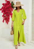 Vestido con abertura frontal y botones lisos