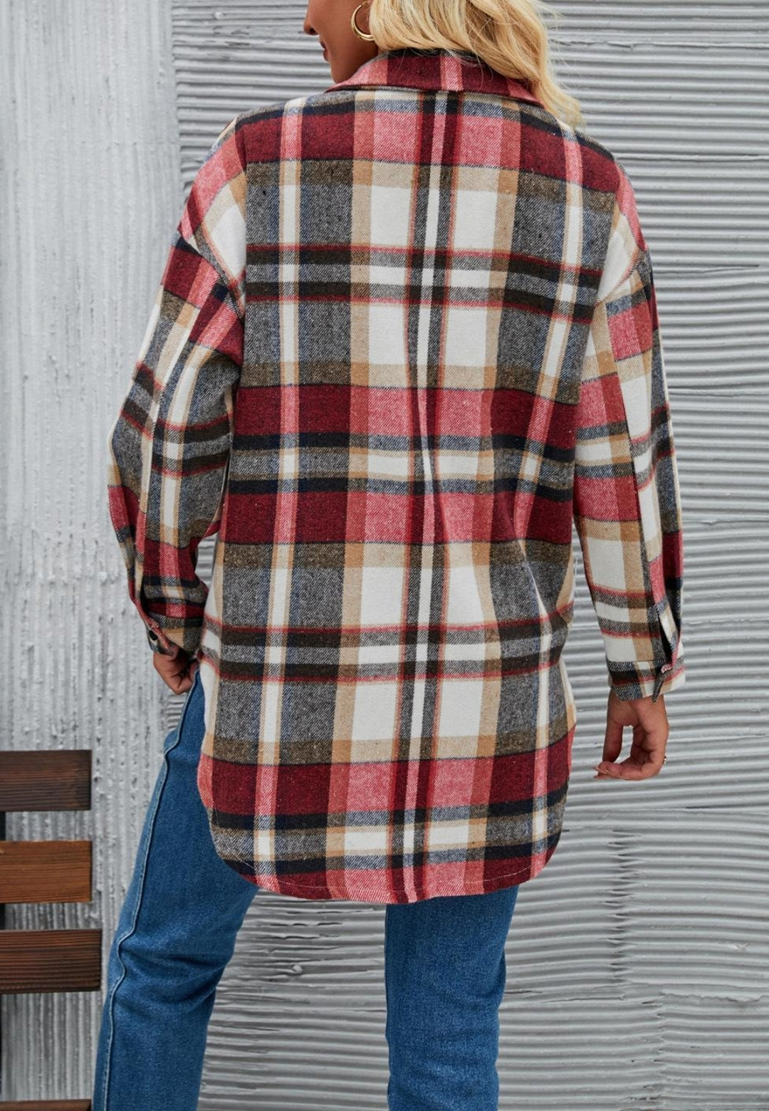 Chaqueta con botones y estampado de cuadros
