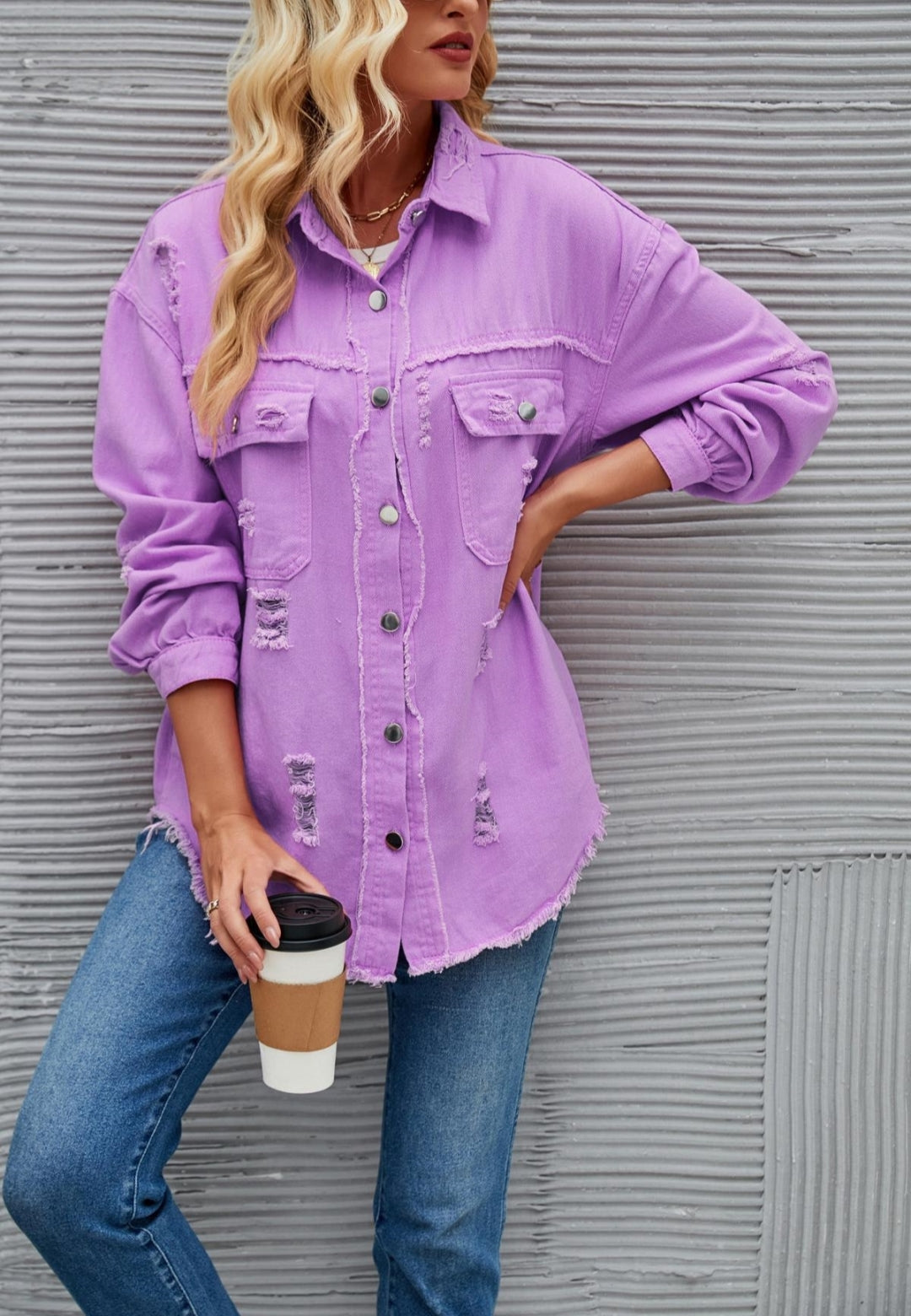 Chaqueta desgastada de color liso