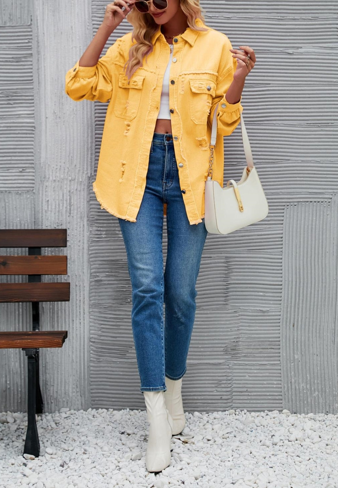 Chaqueta desgastada de color liso