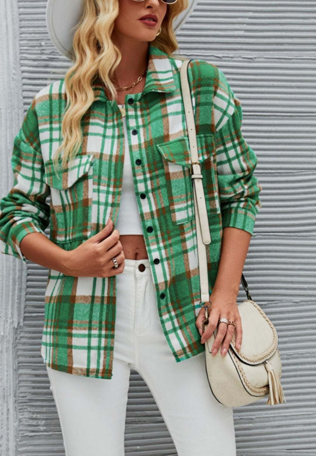 Camisa con botones y textura con estampado de cuadros