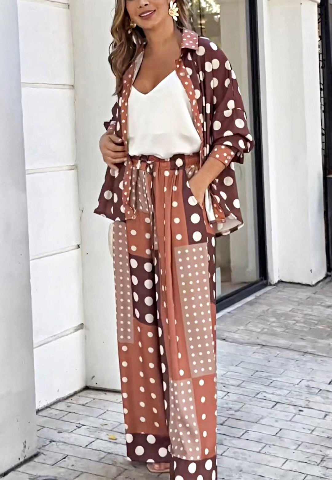 Estampado de lunares múltiples