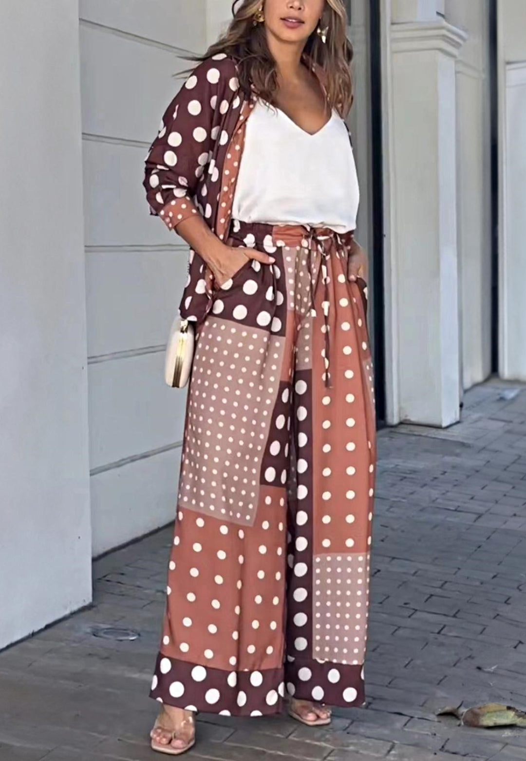 Estampado de lunares múltiples