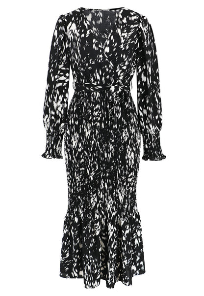 Vestido ajustado fruncido con estampado abstracto