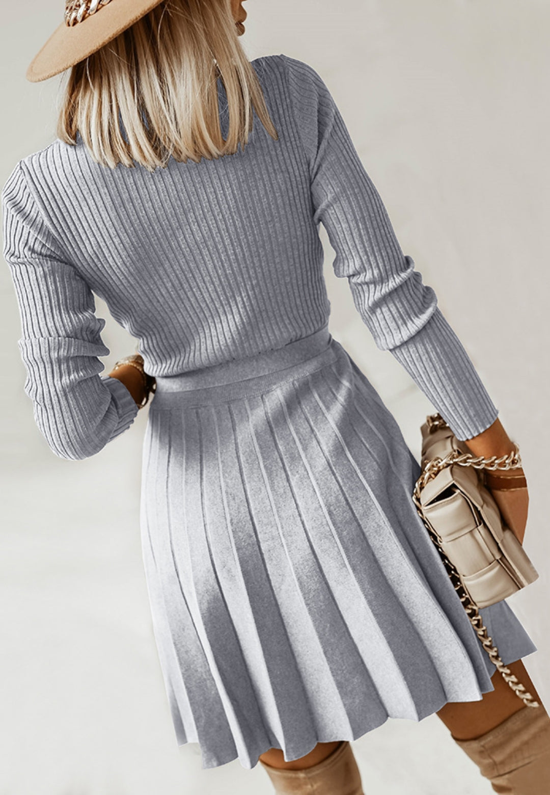 Vestido plisado de punto acanalado