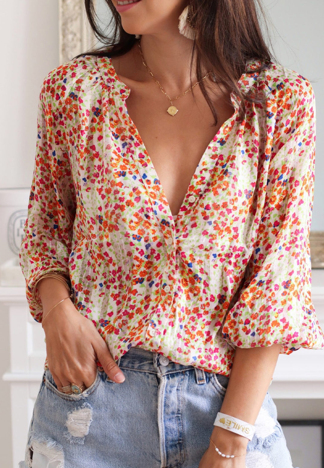 Camisa con botones y estampado floral multicolor