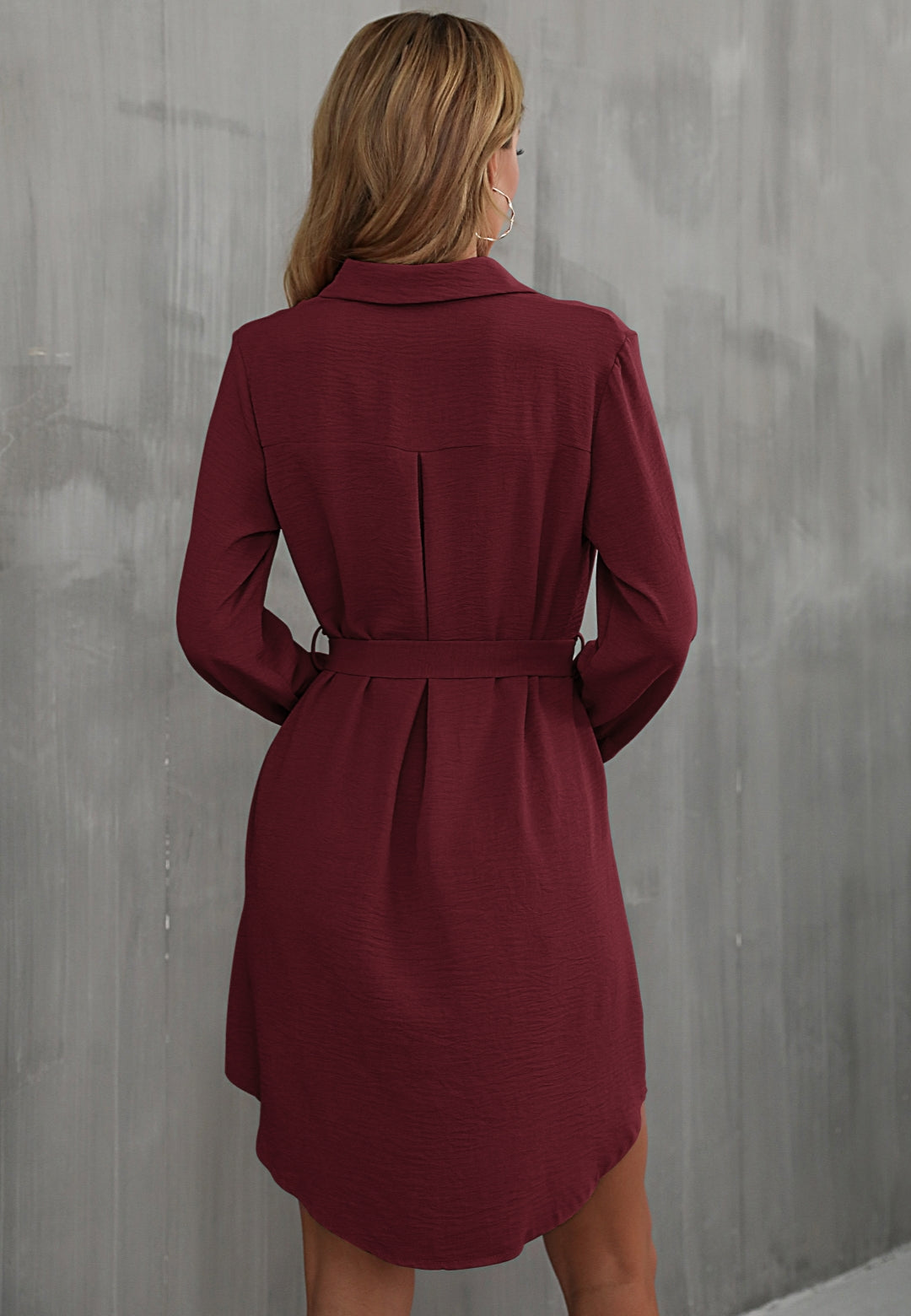 Vestido camisero con botones y cuello liso