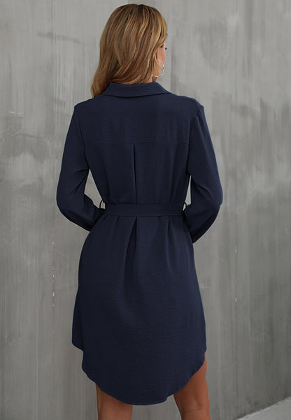 Vestido camisero con botones y cuello liso