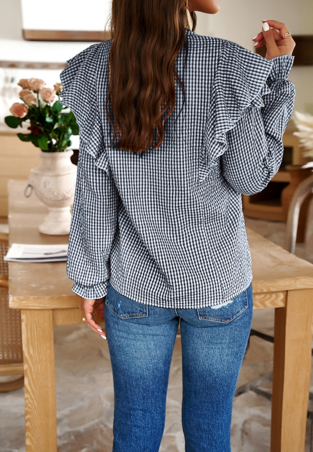 Camisa con volantes en la parte delantera y estampado de cuadros vichy
