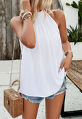 Top plisado con escote halter en la parte delantera