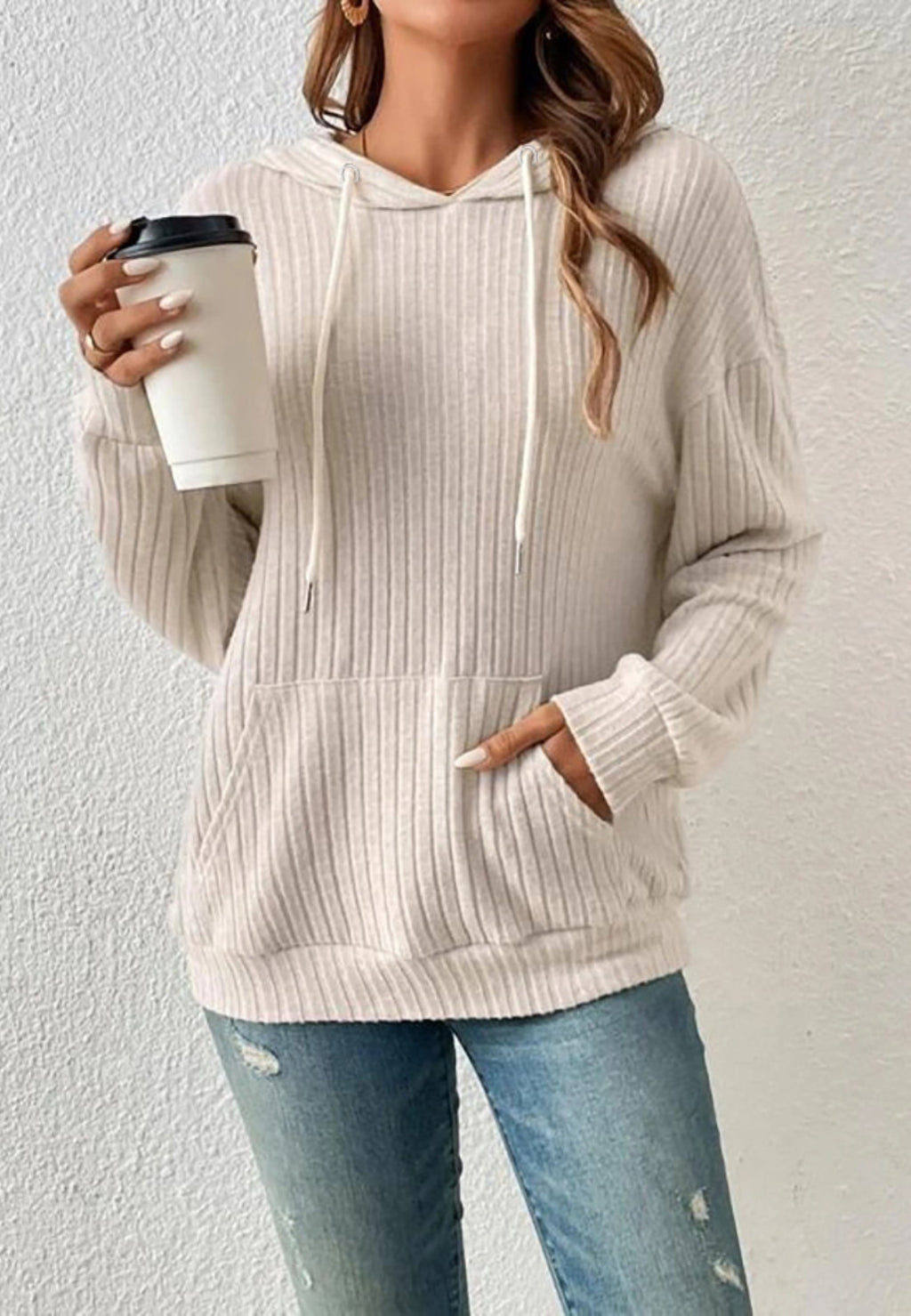 Sudadera clásica con capucha de punto acanalado