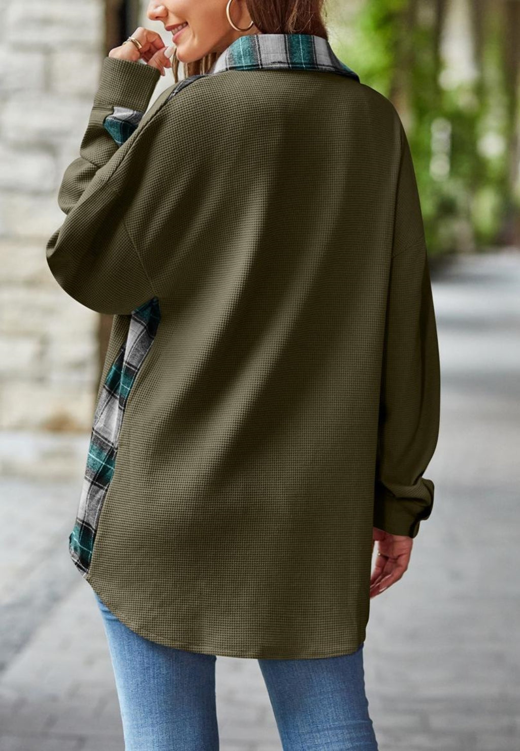 Chaqueta con detalle de estampado de cuadros