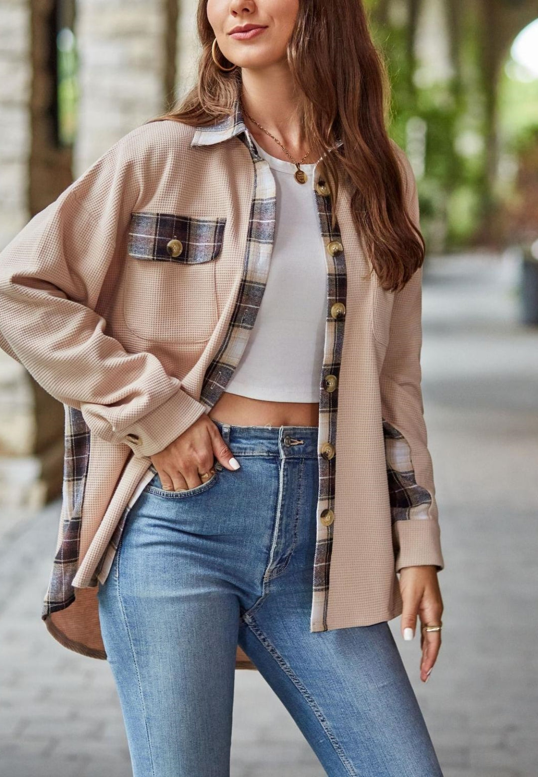 Chaqueta con detalle de estampado de cuadros