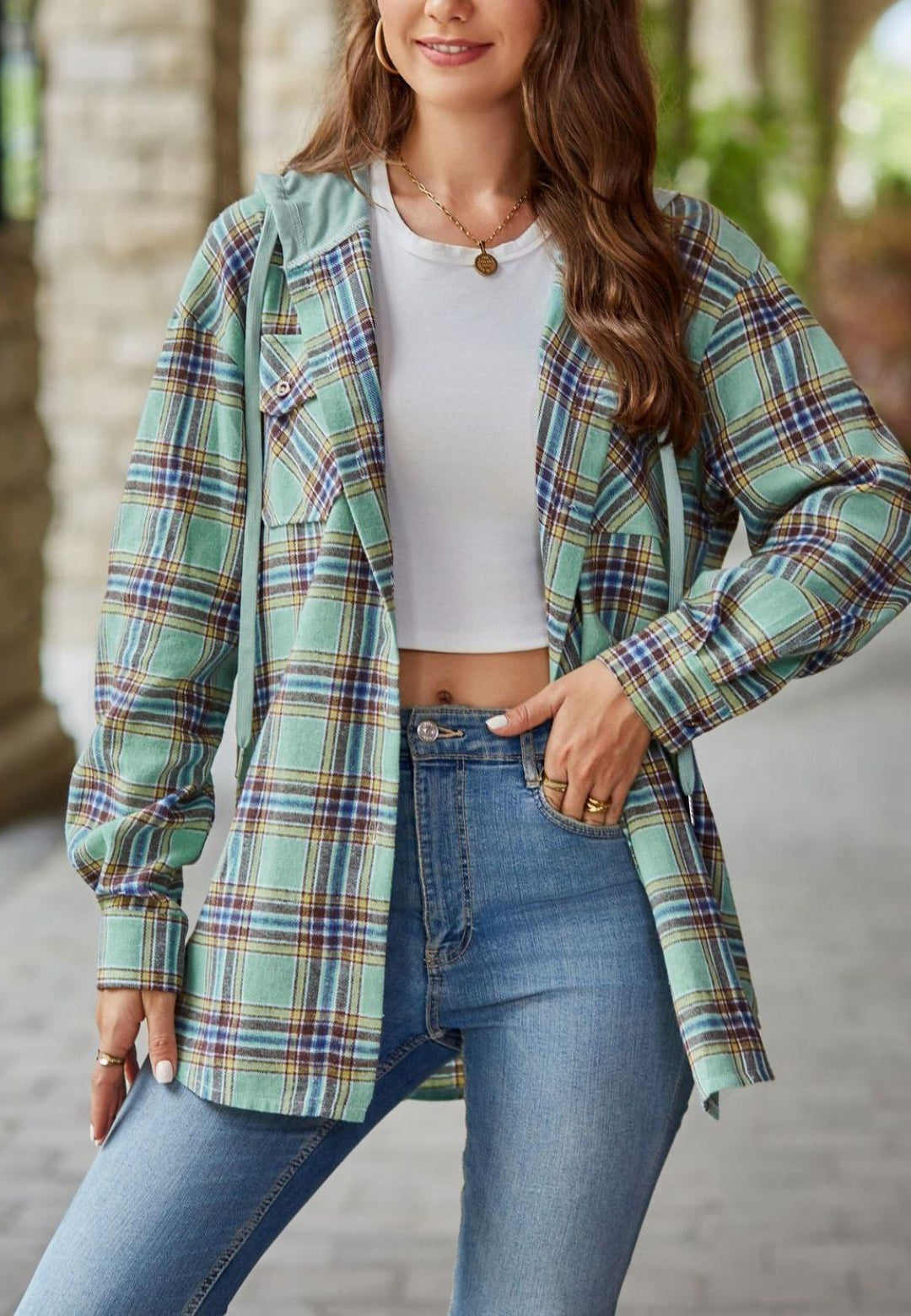 Chaqueta con capucha y estampado de cuadros