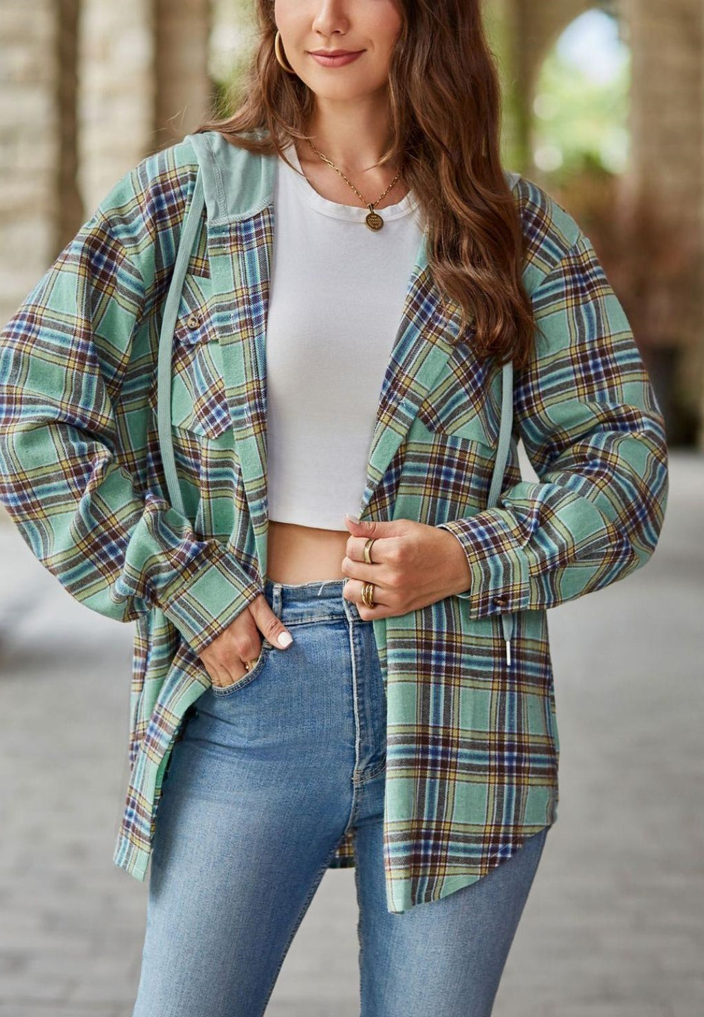 Chaqueta con capucha y estampado de cuadros