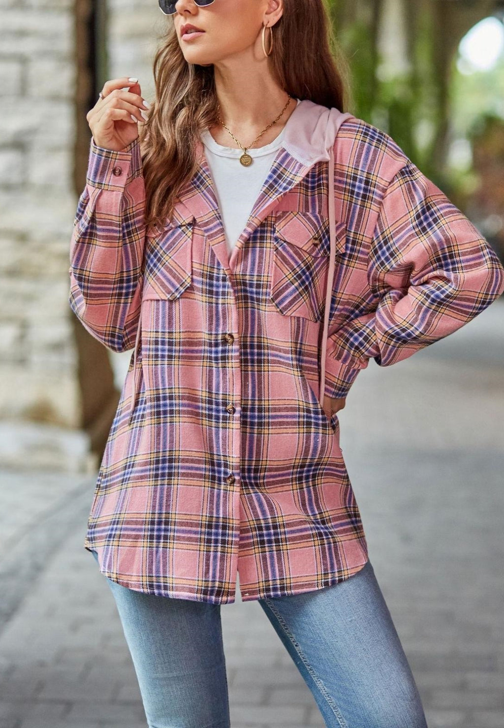 Chaqueta con capucha y estampado de cuadros