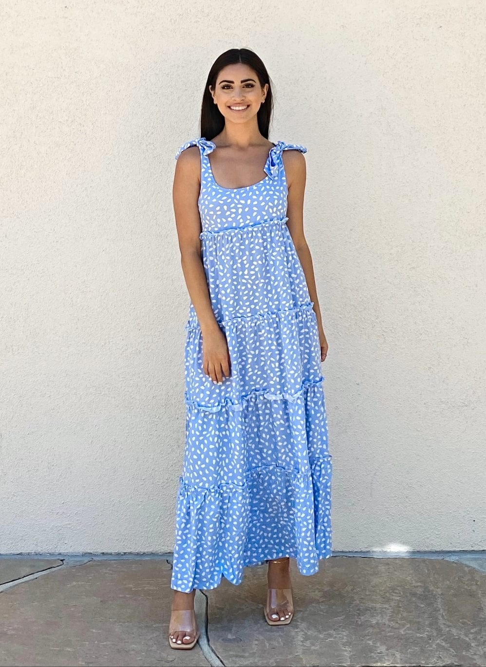Vestido estampado con lazo en los hombros 