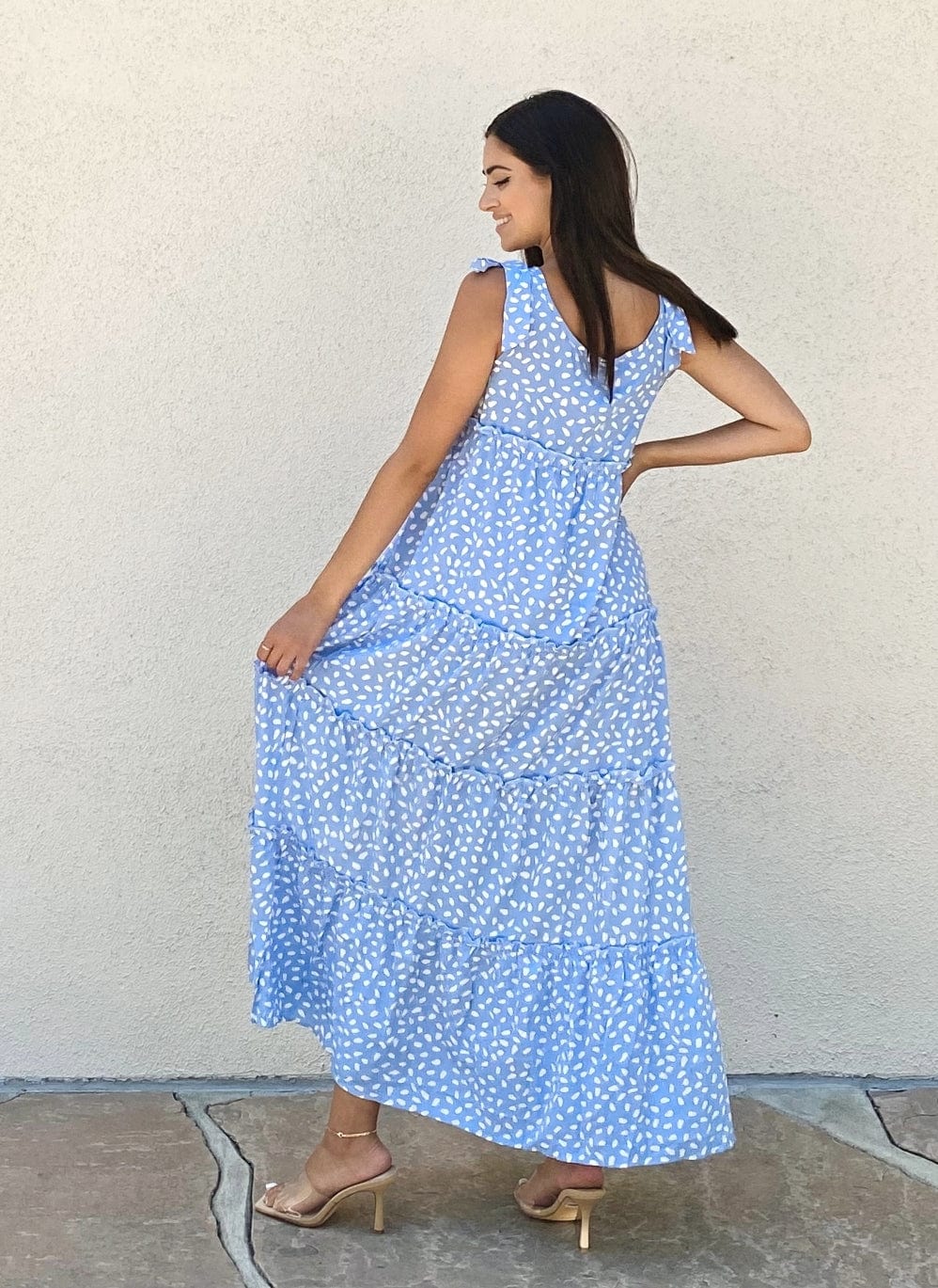 Vestido estampado con lazo en los hombros 