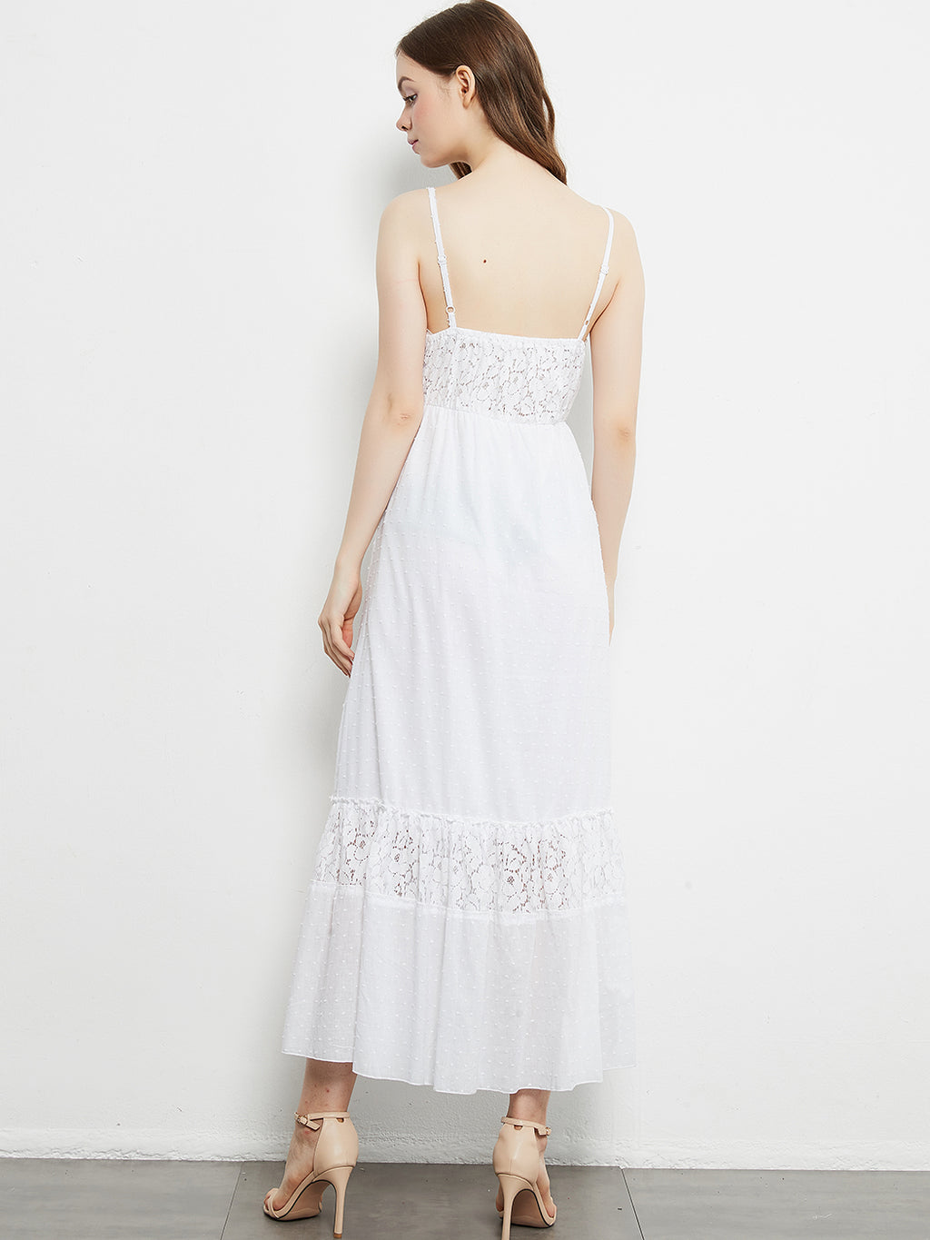 Sweetheart Neckline Clip Dot Lace Maxi Dress