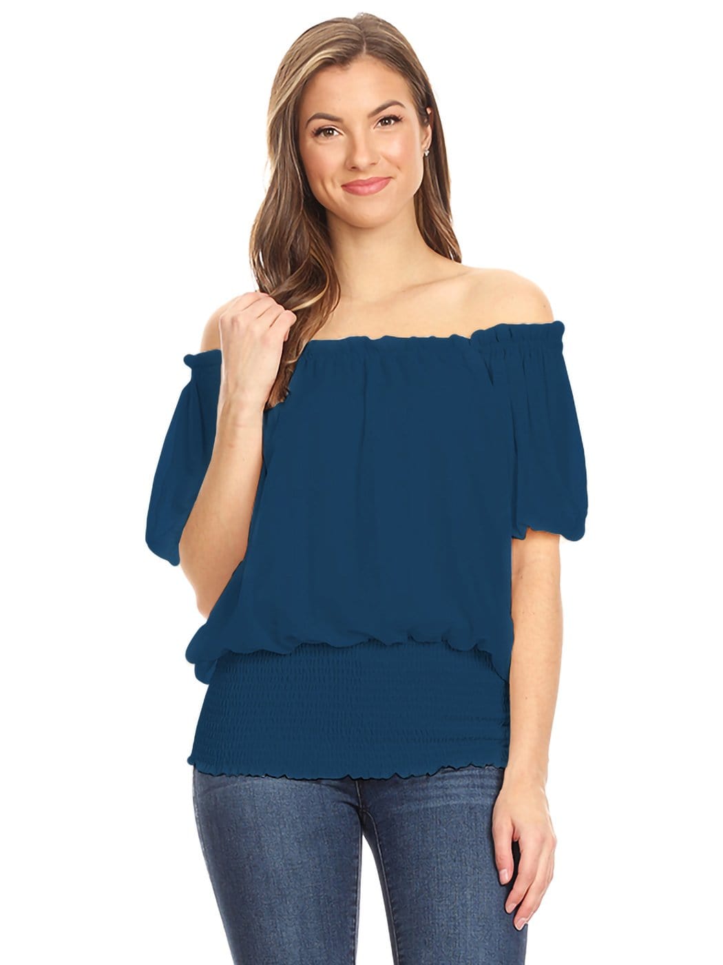 Blusa delicada con hombros descubiertos