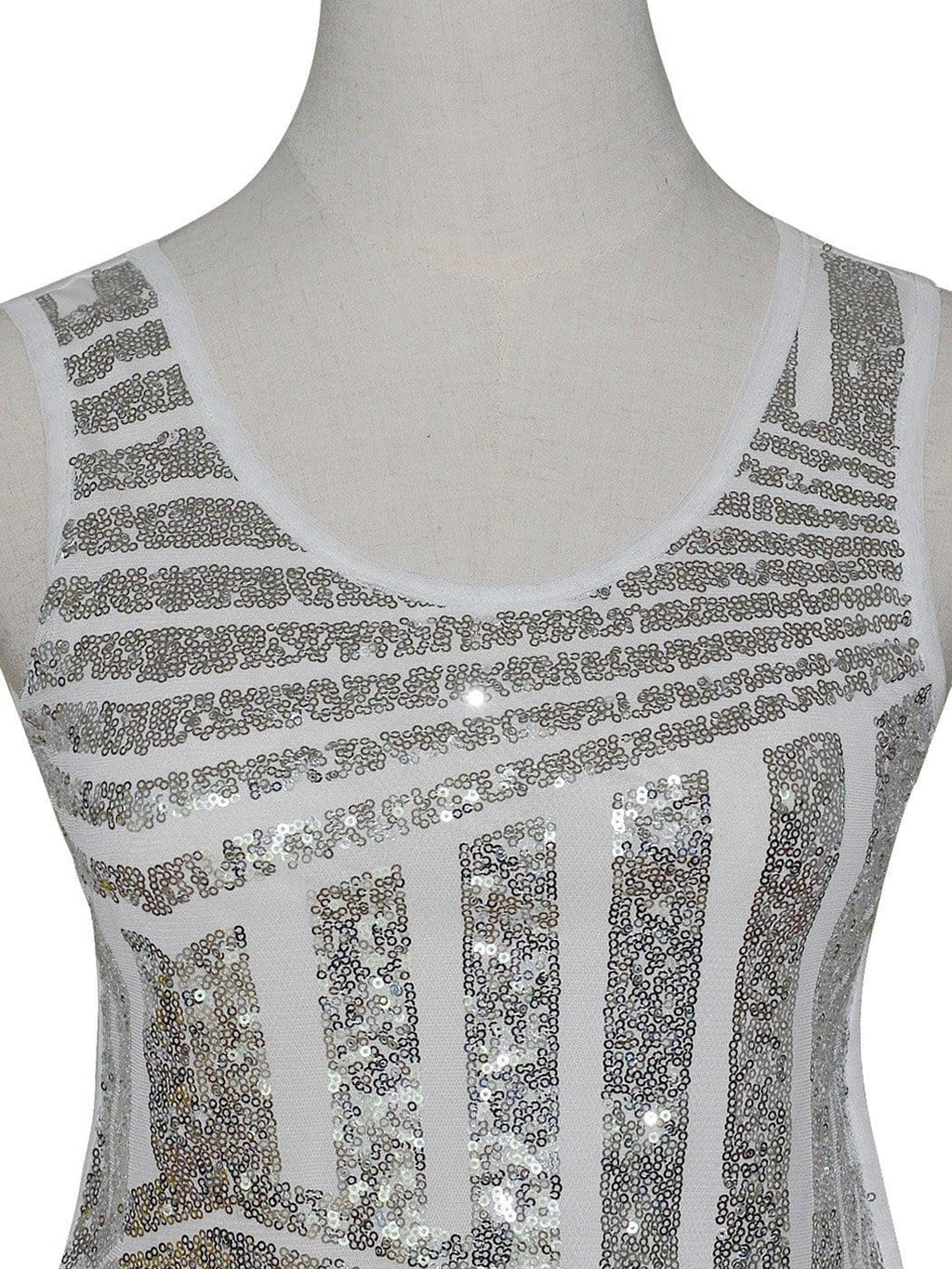 Camisa sin mangas con lentejuelas brillantes en el abdomen