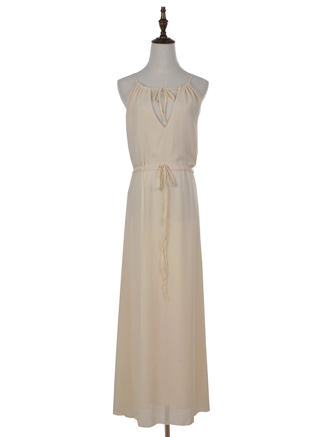 Vestido de gasa con cordón en la espalda
