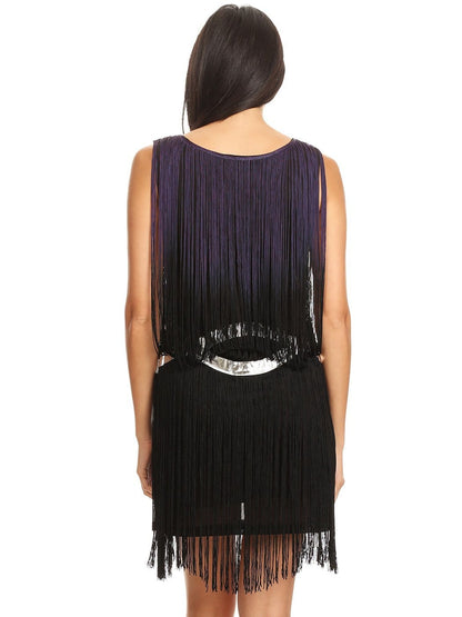 Vestido deslumbrante con borlas y ribete de flecos