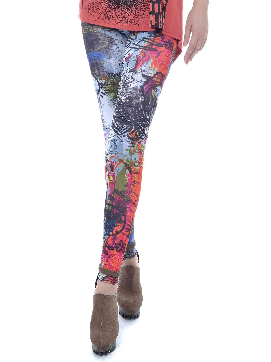 Pantalones largos ajustados multicolores con grafiti para mujer
